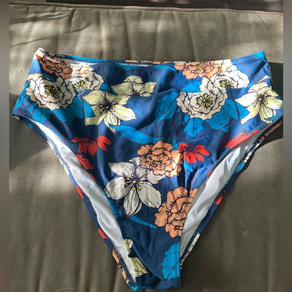 Swim bottoms